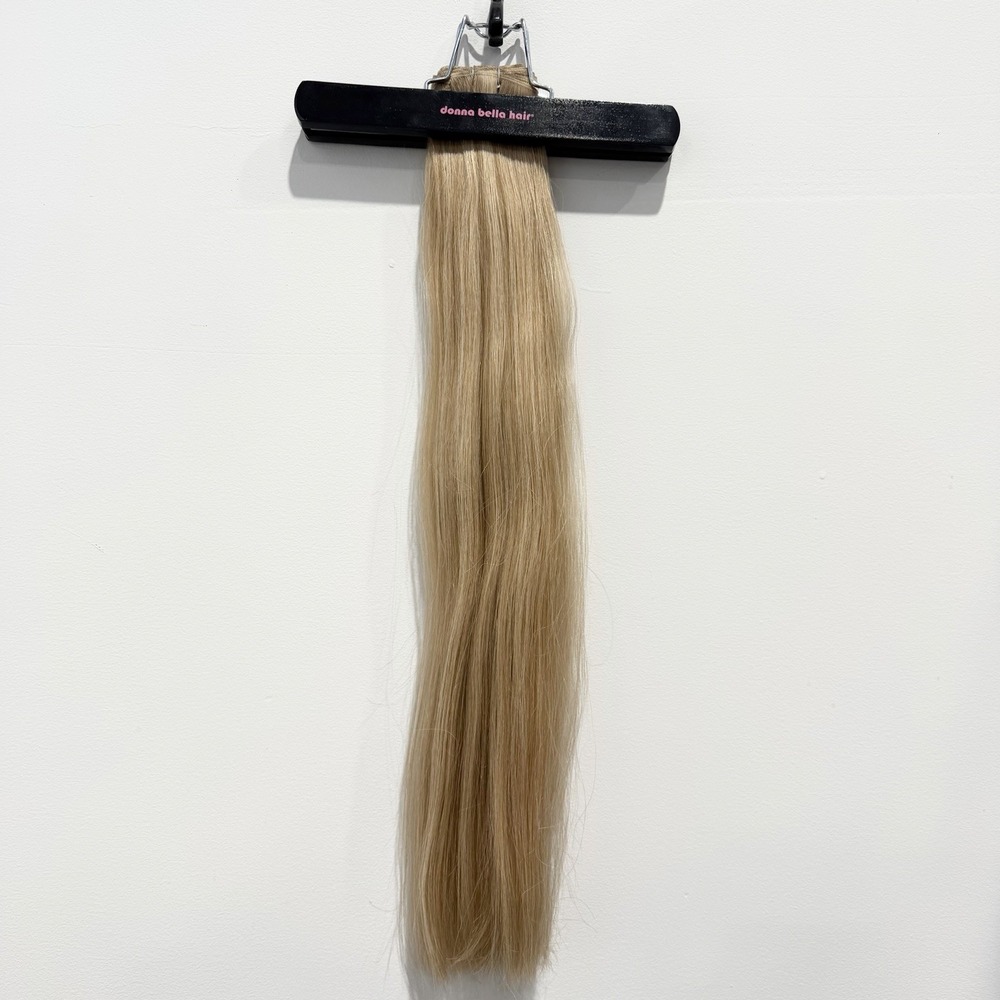 Donna Bella Hybrid Weft Extension Full Pack 22" #7N/9N Blonde Blend Remy NEW